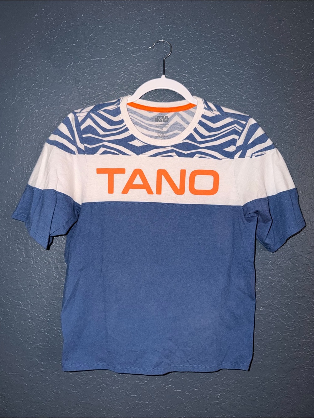 Her Universe Ashoka Tano Tee